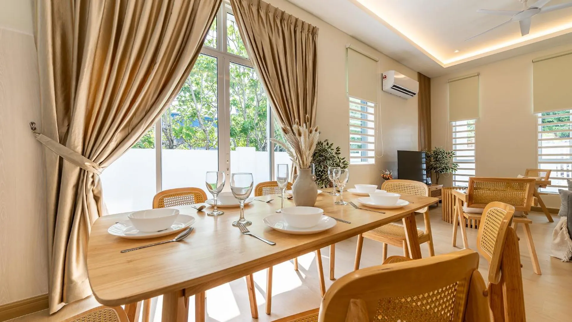 La Ferringhi Villa By Brb Batu Ferringhi