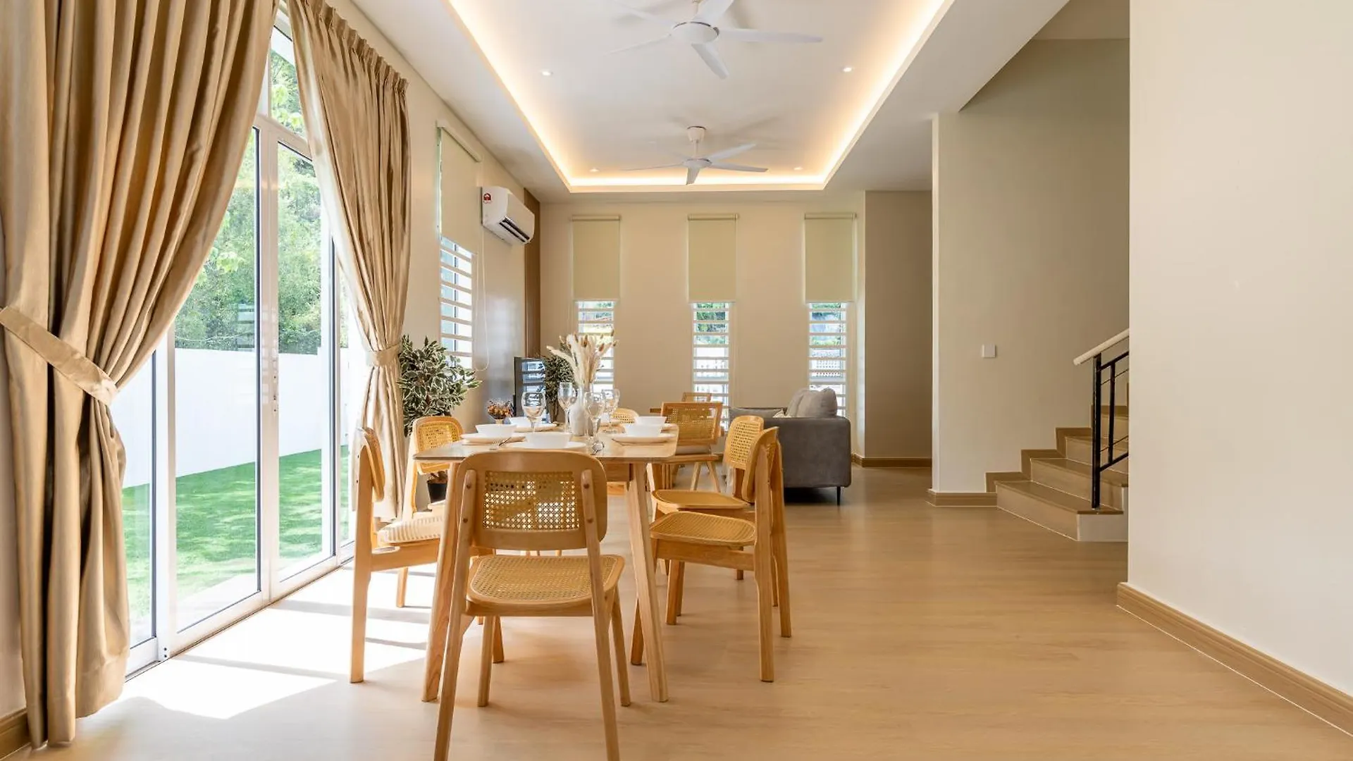 Alloggio in famiglia La Ferringhi Villa By Brb Batu Ferringhi Malesia